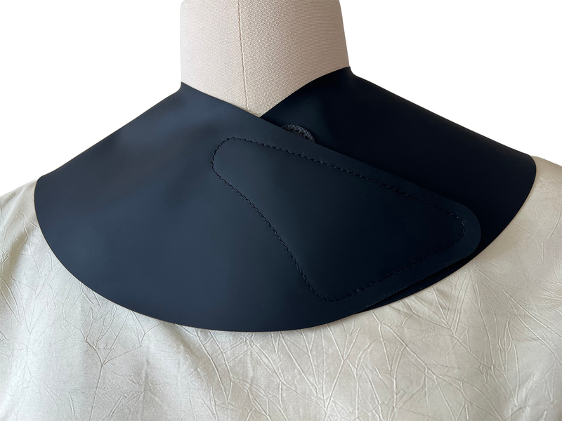 Waterproof Silicone Cutting Collar with Soft Velcro Closure