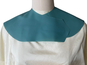 Silicone Shoulder Cape – Cutting Collar